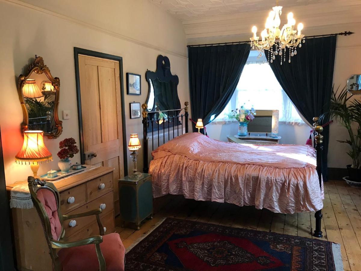 Pretty Victorian Garden Flat Apartman Radipole Kültér fotó
